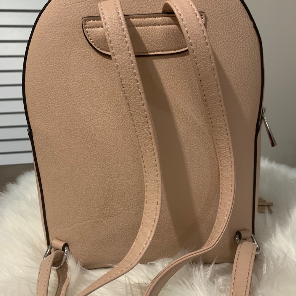 Backpack - Picture 3 of 3